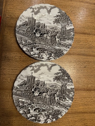 Myott royal mail side plates - 2,