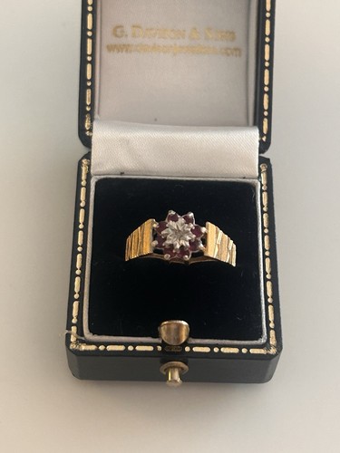 Vintage 9ct fully hallmarked - 9ct,