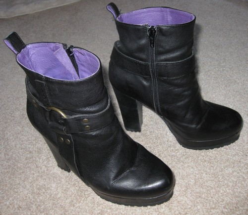 Womens red dead - womens,