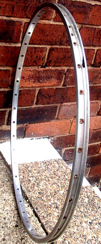 Rigida alloy 700c rim hole - ,