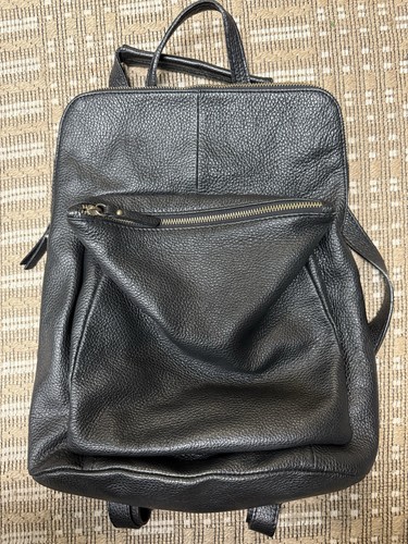 Credi black pebbled leather - l,