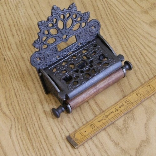Decorative lid cast - decorative,