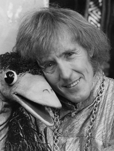 English comedian rod hull - hull, with