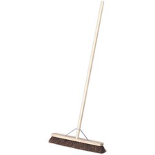 600mm Wide Hard Bristled Broom