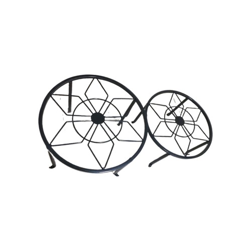 Sturdy metal plant stand - metal,
