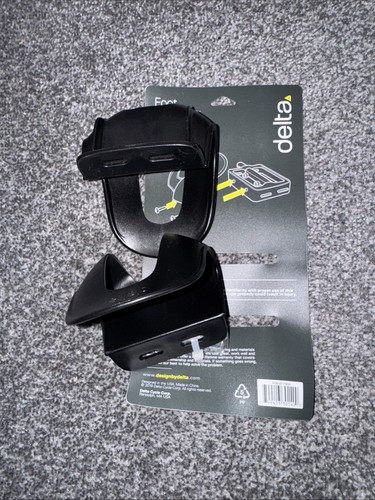 Delta foot fenders - foot, black