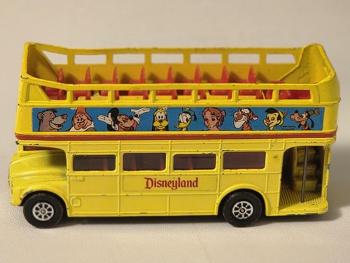 Vtg corgi london - vtg,
