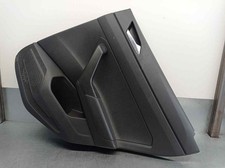 2G6867212N RIGHT REAR DOOR