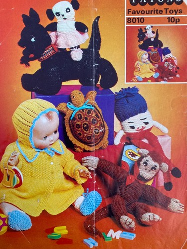 Vintage patons favourite - patons, toys