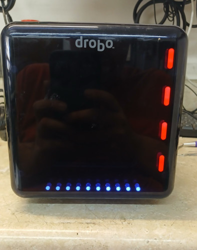Data robotics drobo - robotics,
