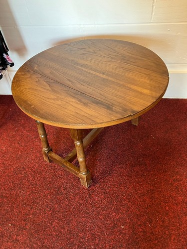 Small oak drop - small, swivel