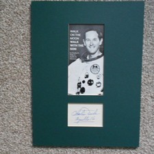 ASTRONAUT AUTOGRAPH - CHARLIE DUKE APOLLO 16