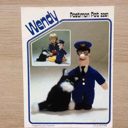 Knitting pattern postman - dk,