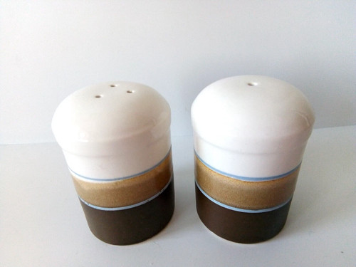 Vintage made japan - made, salt