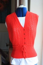 New size 8 - 10 chest 34 in hand knit Red lace pattern V neck button waistcoat