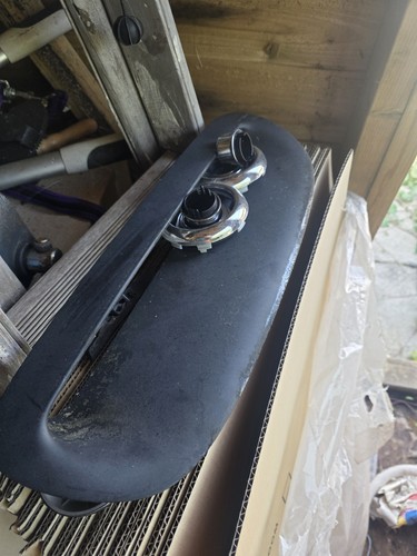 Front air intake hood scoop - front,