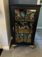 Display / Drinks Cabinet
