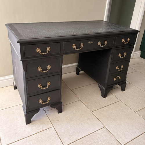Black wood pedestal desk - wood,