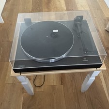 LINN Basik Turntable with