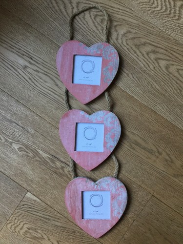Wooden hanging heart trio - hanging,