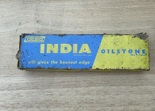 Vintage norton india oilstone - norton,