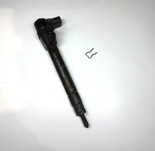 Mercedes diesel injector - diesel,