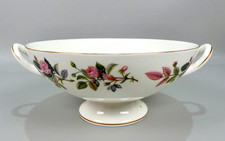 Wedgwood Hathaway Rose Bone China Tureen with Handles 26cm Wide - England