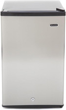 Upright Freezer with Lock, 2.1