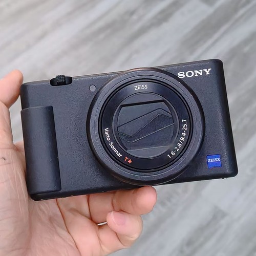 Sony 1mp compact - sony, zv-1