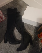 Women's high leg swede boots