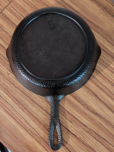 Lodge cast iron hammered - cast,