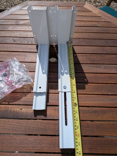 Adjustable stretch oven shelf - ,
