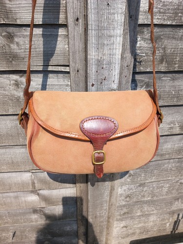 Pre owned leather canvas - leather,