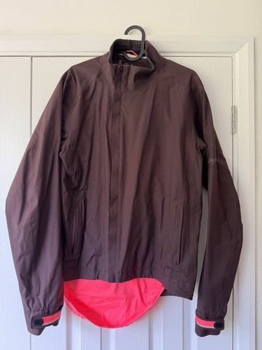 Rapha city rain jacket medium - rapha,