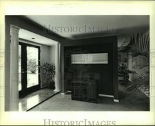 1985 press photo home focus - photo,