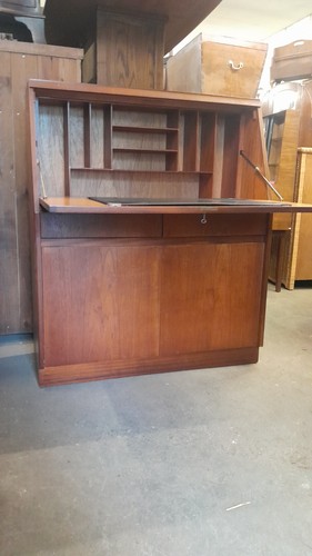 Mid century teak - mid,