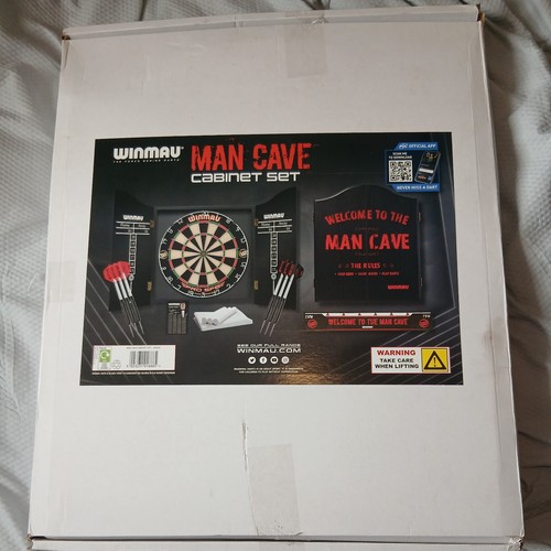 Winmau man cave dartboard - winmau,