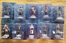 Official Assassin's Creed figures ubisoft  10x with official stand new