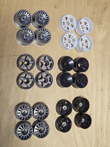 Joblot 4pcs wheel - 4pcs, 1/28
