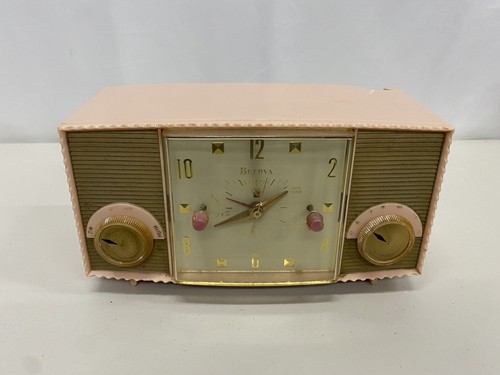 Vintage fifth ave bulova watch - ave,