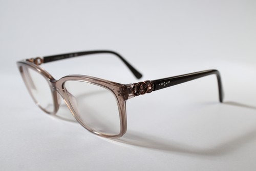 Vogue eyeglasses 5574 b - vo, 5574-b