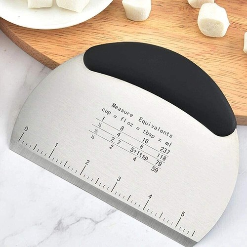 Dough cutter pizza flour - dough,