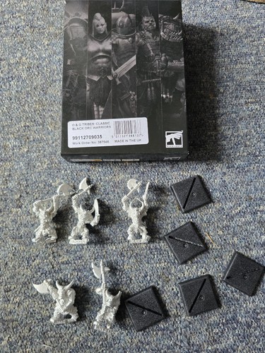 Classic black orc warriors - black,