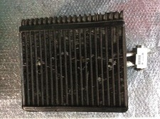 Audi Q7 2007 Volkswagen Touareg Air Conditioner Radiator 7l0820102n 7l0820679b