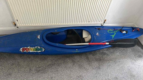 Pyranha blue kayak and paddle - pyranha,