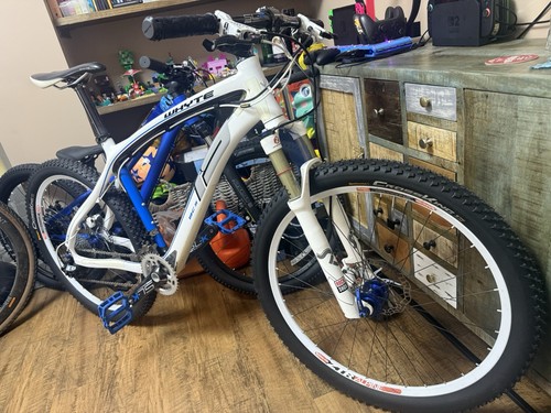 Whyte carbon hardtail - 19,