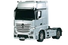 Italeri mercedes benz - italeri,
