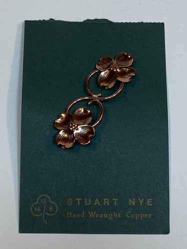Stuart nye pin - nye, brooch