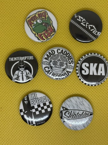 Badges ska 2 - 7, tone