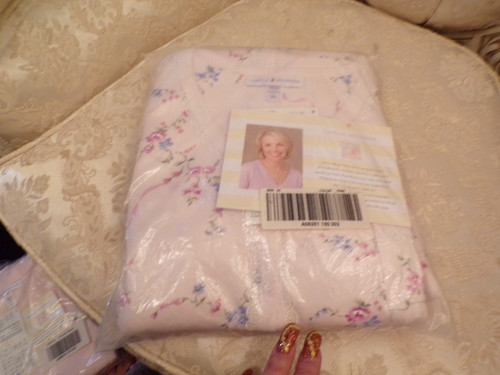 Nwt carole hochman piece - carole, 2